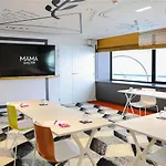 Mama Shelter Hotel *