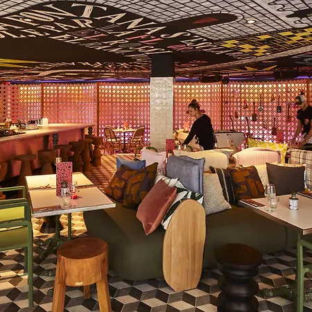 Mama Shelter 酒店