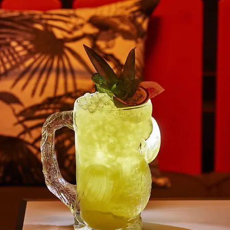 Mama Shelter Hotel *