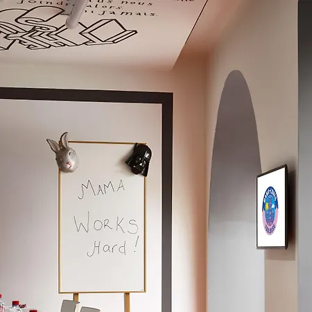 Mama Shelter Ξενοδοχείο *