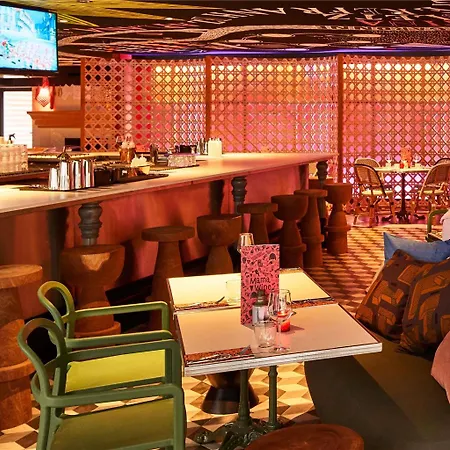 Mama Shelter Hotel