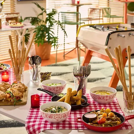 Mama Shelter Hotel