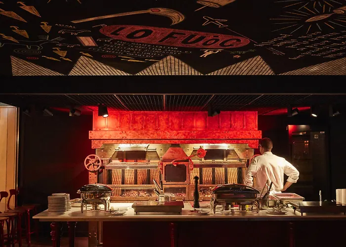 Mama Shelter Hotel *