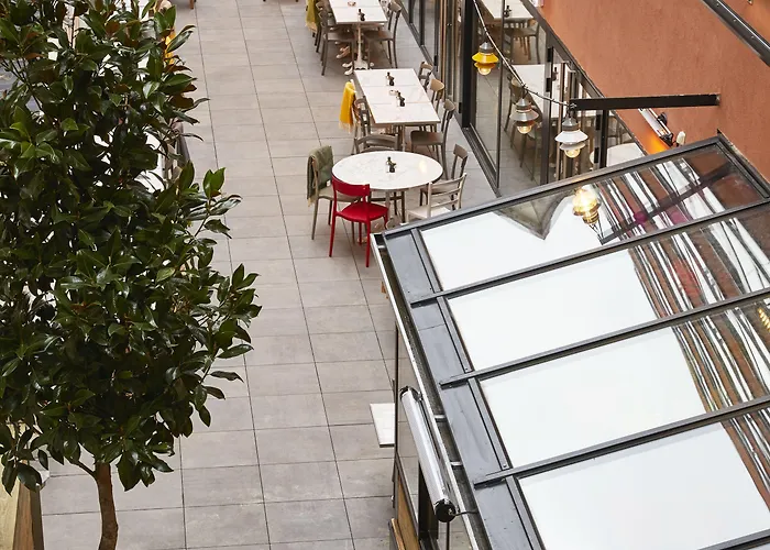 Mama Shelter Hotel *