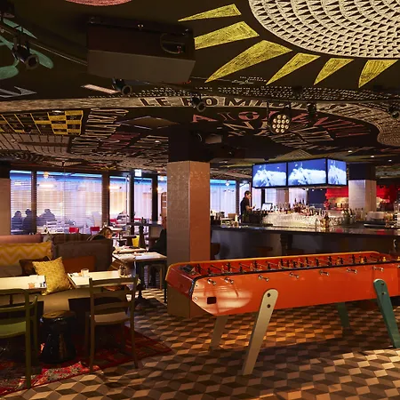 Hotel Mama Shelter *