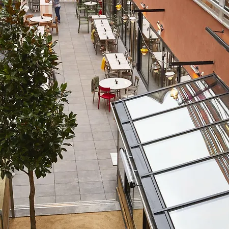 Mama Shelter Hotel *