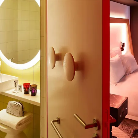 Mama Shelter Hotel
