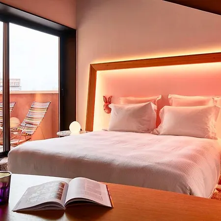 Hotel Mama Shelter *
